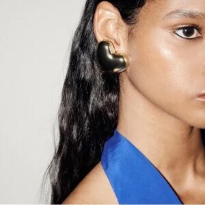 Zara Heart Earrings in Gold Tone